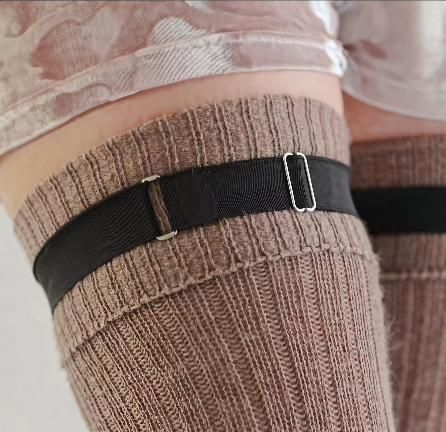 Adjustable Garter for Stockings