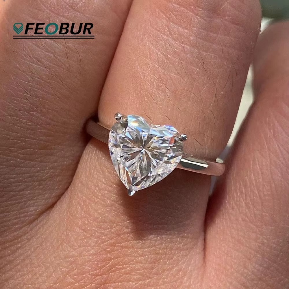 Feobur Moissanite Heart Promise Ring