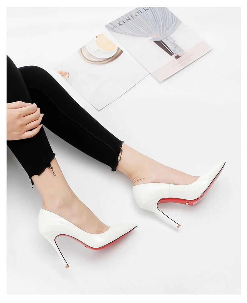 Elegant Stiletto Pumps – Glossy Finish 12cm Heel