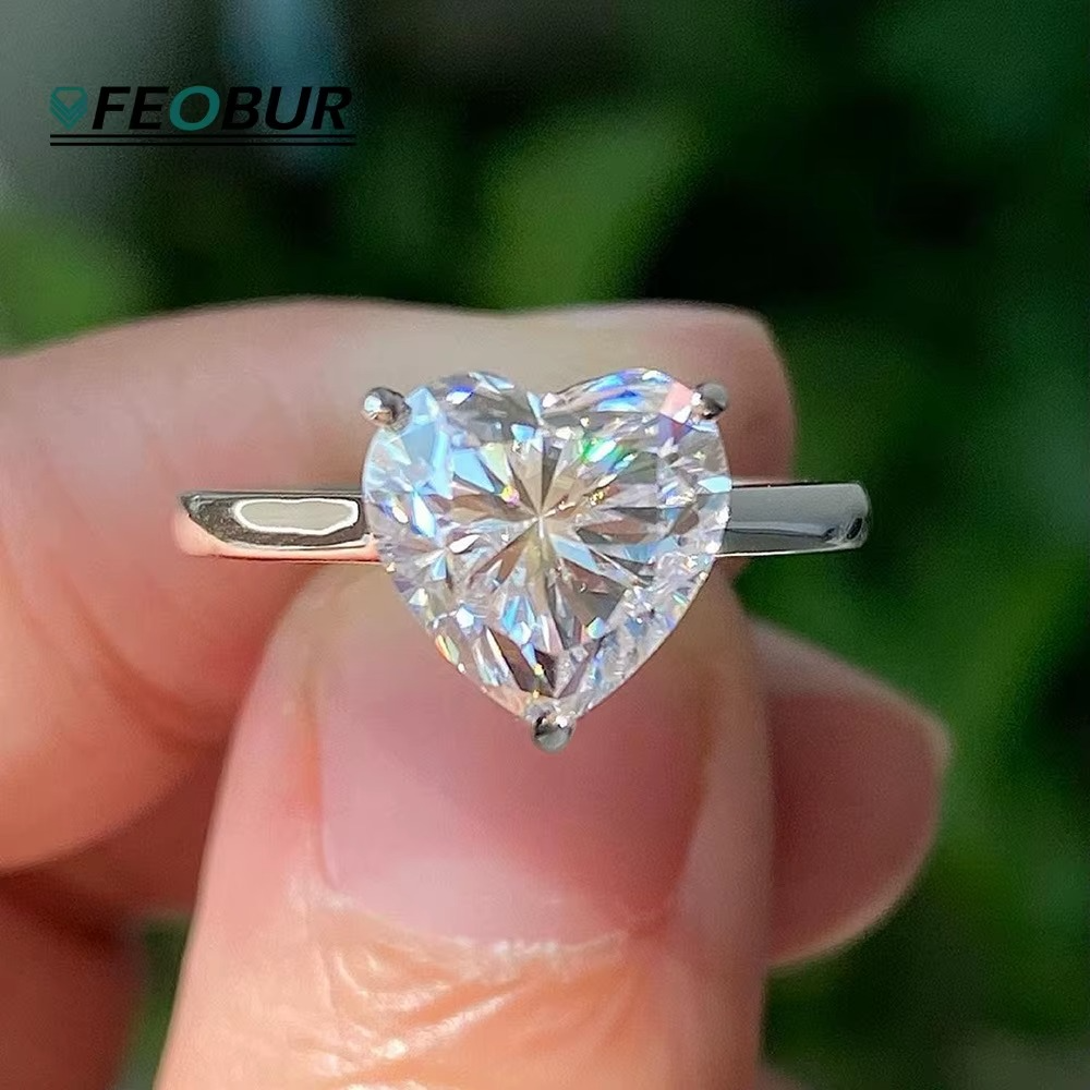 Feobur Moissanite Heart Promise Ring