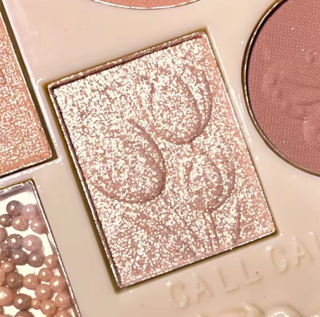 Ornate Multi Finish Palette