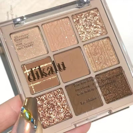 Dikalu Blooming Eyeshadow Palette