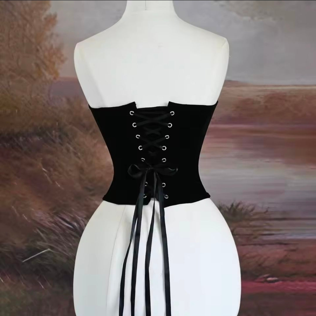 Enchanteresse Cincher