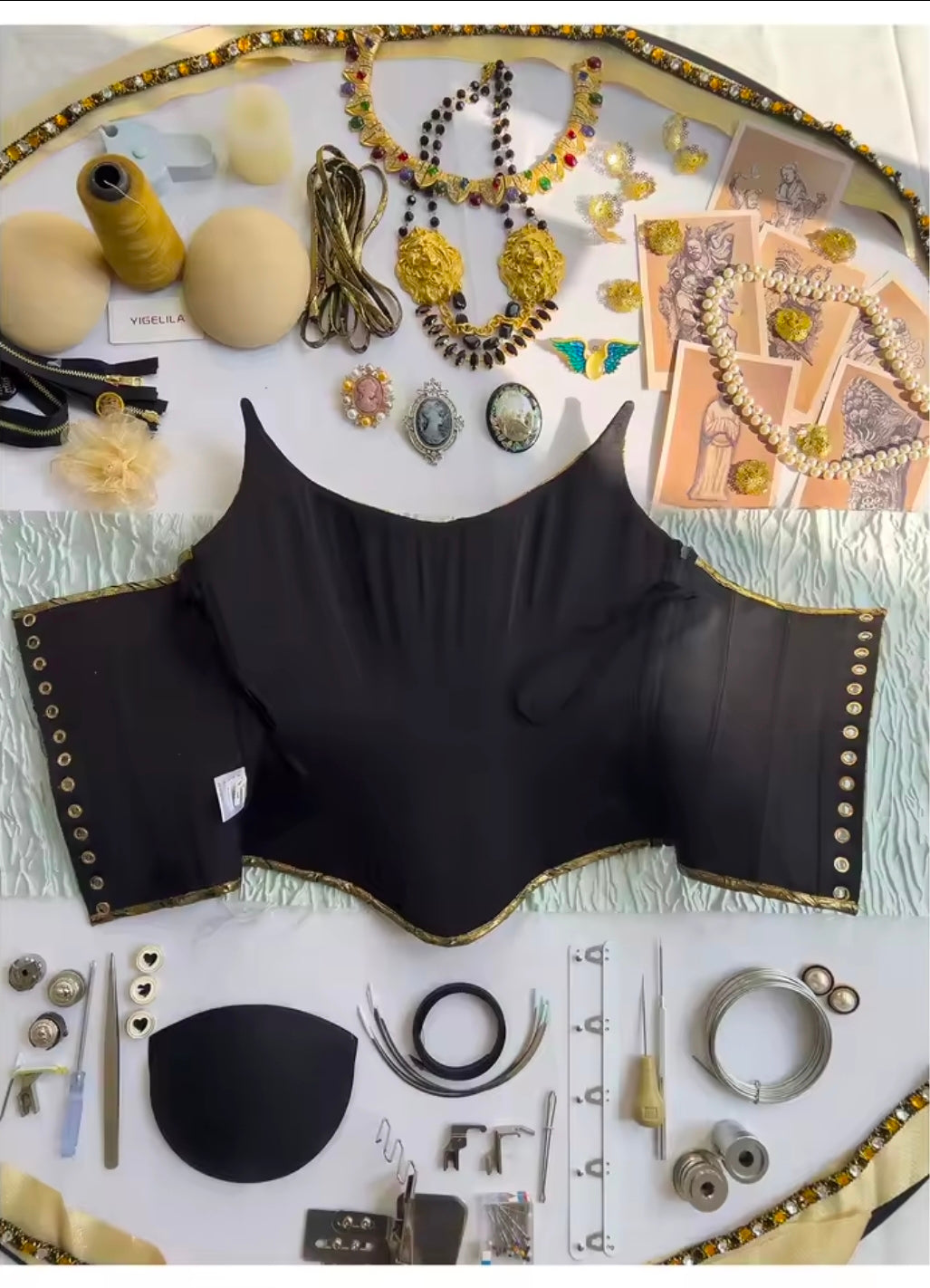 Curvia Golden Corset