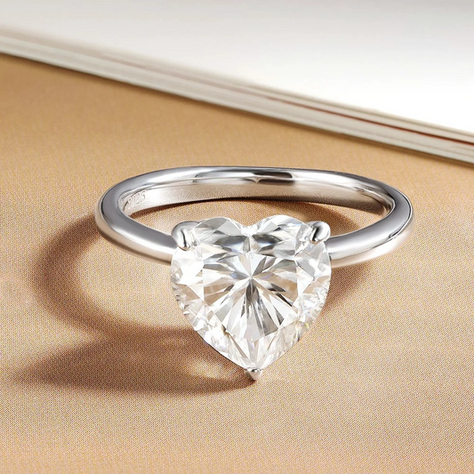 Feobur Moissanite Heart Promise Ring